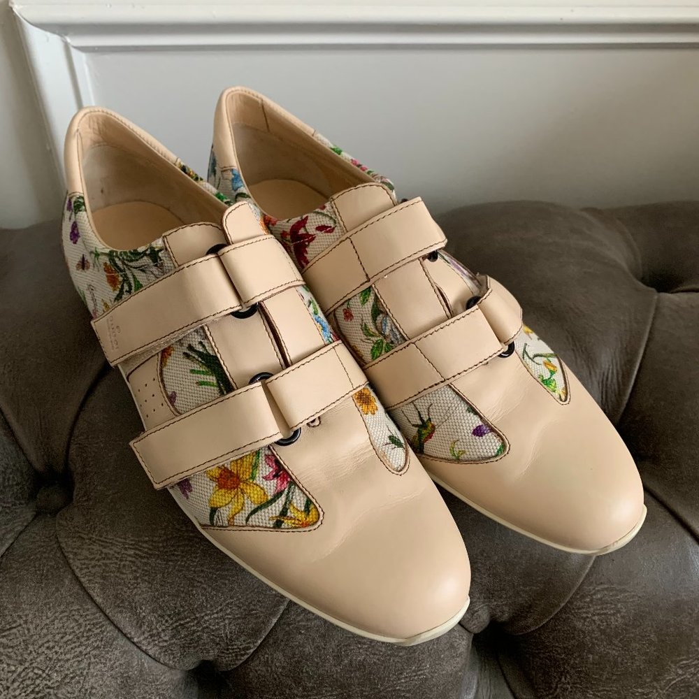 Gucci women's new sneakers Size 10